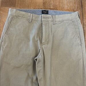J. Crew Men's Khaki Chino Pants